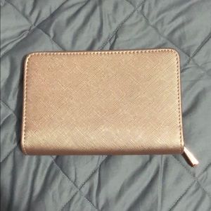 Sephora rose gold brush carrier